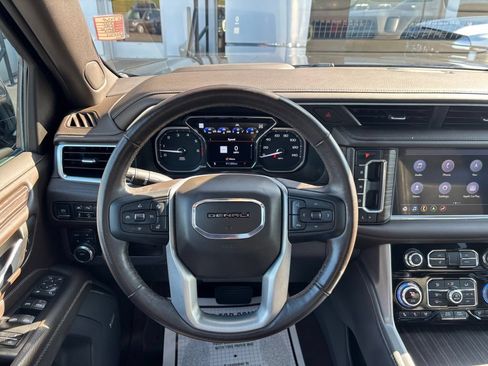 Used 2021 GMC Yukon XL Denali AWD/4WD image 20