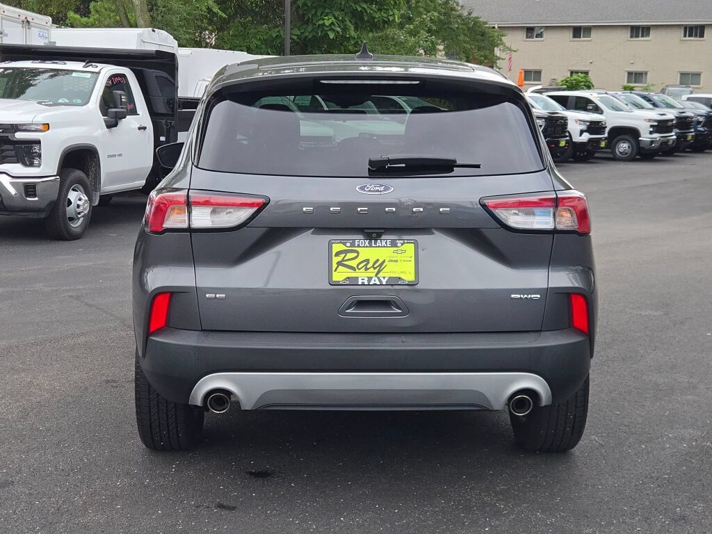 Used 2022 Ford Escape SE AWD/4WD image 17