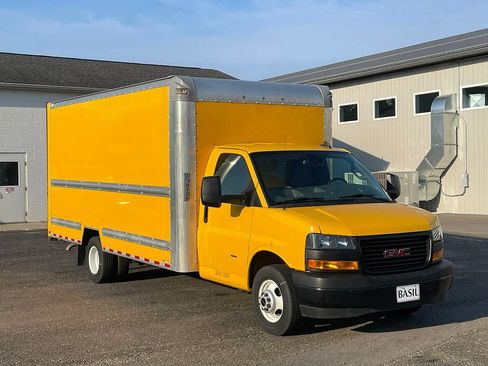 Used 2021 GMC Savana 3500 Extended w/ Power Convenience Package RWD image 34