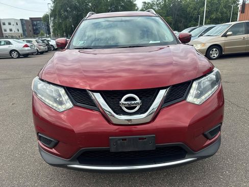 Used 2016 Nissan Rogue S w/ Appearance Package AWD/4WD image 2