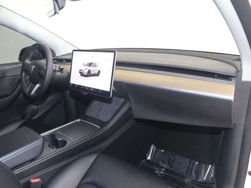 Used 2022 Tesla Model Y Performance AWD/4WD image 37