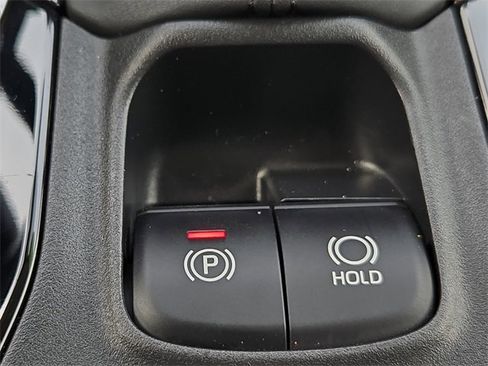 Certified 2022 Toyota Corolla LE image 23