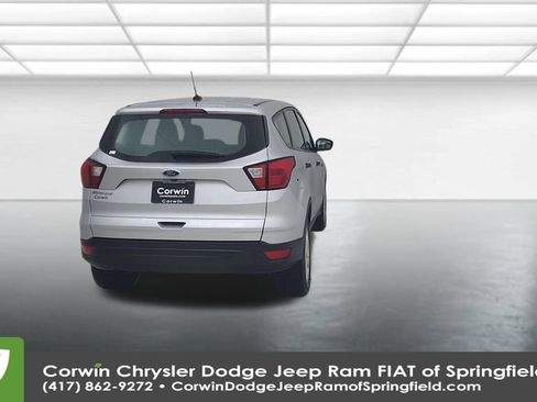 Used 2019 Ford Escape S image 13