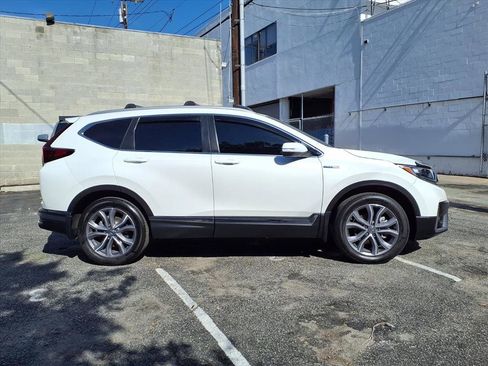 Used 2022 Honda CR-V Touring image 4