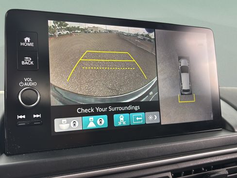 Certified 2024 Honda Pilot Elite image 26