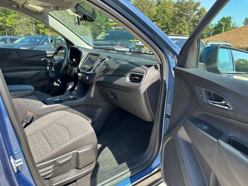 Used 2024 Chevrolet Equinox LT FWD image 19