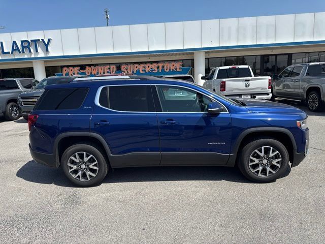 Used 2023 GMC Acadia SLE w/ Driver Convenience Package FWD image 2