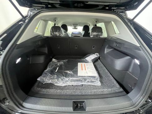 New 2026 Volkswagen Tiguan S image 25