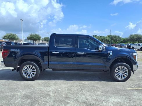 Used 2024 Ford F150 Lariat w/ FX4 Off-Road Package AWD/4WD image 4