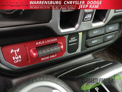 Used 2026 Jeep Wrangler Unlimited Sport AWD/4WD image 19