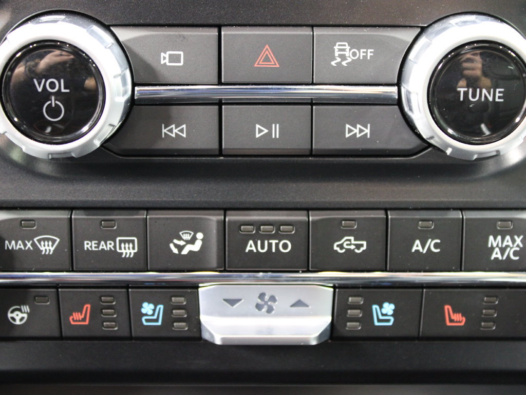 Used 2026 Ford F250 Platinum AWD/4WD image 71