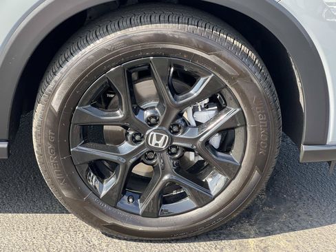 Certified 2025 Honda HR-V Sport image 26