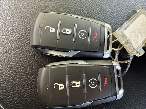 Used 2025 RAM 2500 Big Horn image 27