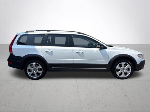 Used 2016 Volvo XC70 T5 Premier w/ Proximity Package AWD/4WD image 5