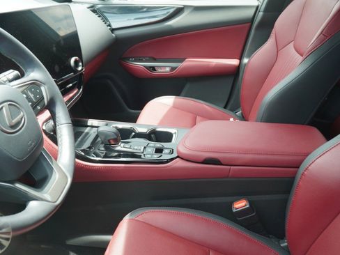 Used 2024 Lexus NX 350 AWD w/ Vision Package image 9