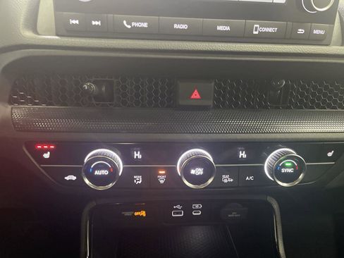 Used 2025 Honda CR-V EX image 18