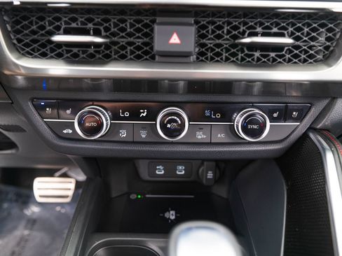 Certified 2025 Acura ADX A-Spec AWD/4WD image 33