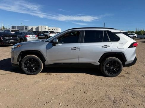 Used 2023 Toyota RAV4 SE w/ Convenience Package AWD/4WD image 2