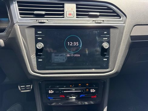Certified 2023 Volkswagen Tiguan SE R-Line FWD image 12