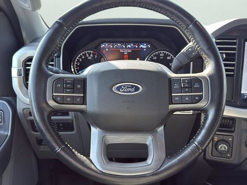 Certified 2022 Ford F150 XLT w/ Equipment Group 302A High image 15