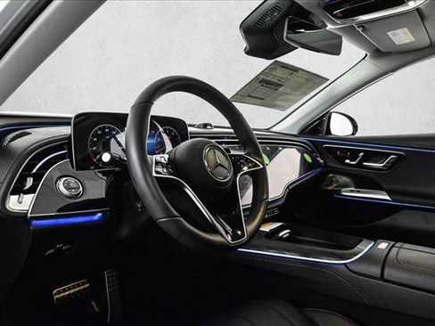 New 2026 Mercedes-Benz E 450 4MATIC All-Terrain Wagon image 10