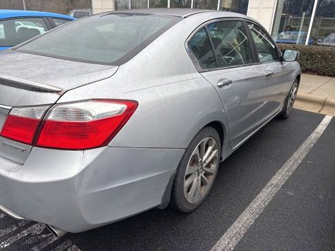 Used 2013 Honda Accord Sport image 15