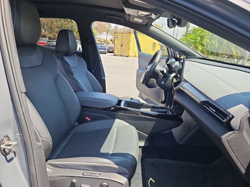 Certified 2023 Volkswagen ID.4 S RWD image 13