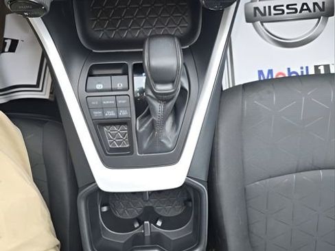 Used 2024 Toyota RAV4 XLE image 20