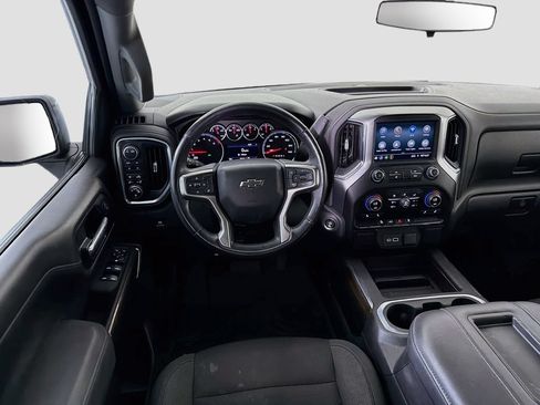 Used 2021 Chevrolet Silverado 1500 LT Trail Boss AWD/4WD image 25