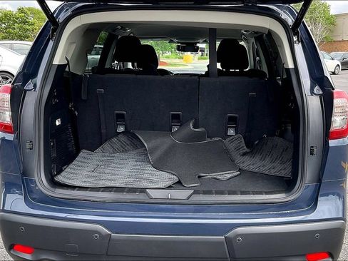 Certified 2025 Subaru Ascent Premium AWD/4WD image 29