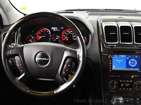 Used 2011 GMC Acadia Denali image 31
