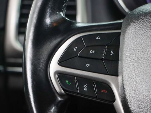 Used 2022 Jeep Grand Cherokee Limited AWD/4WD image 13