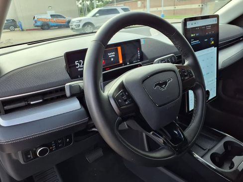 Used 2023 Ford Mustang Mach-E Select RWD image 2