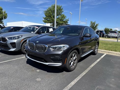 Used 2021 BMW X4 xDrive30i w/ Premium Package AWD/4WD image 12