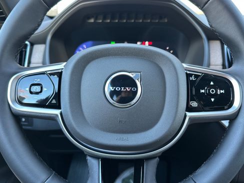 New 2026 Volvo XC90 T8 Plus image 22