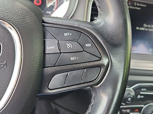 Used 2023 Dodge Charger SXT RWD image 12