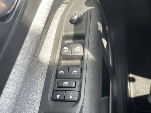 Used 2023 Jeep Compass Sport AWD/4WD image 24
