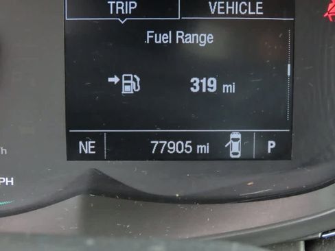 Used 2018 Chevrolet Trax LT image 24