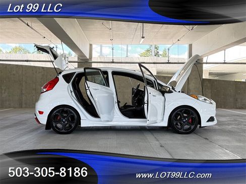 Used 2014 Ford Fiesta ST FWD image 19
