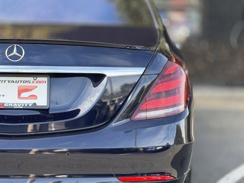 Used 2020 Mercedes-Benz S 560 Sedan image 16