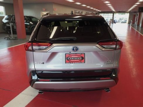 Certified 2022 Toyota RAV4 XSE image 5