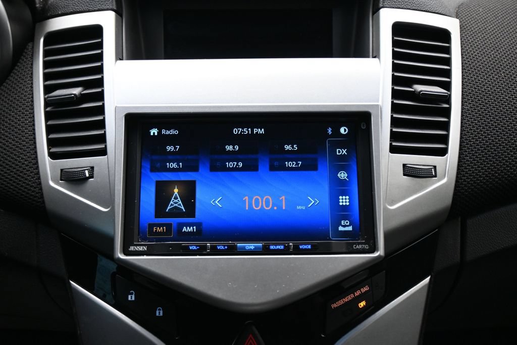 Used 2011 Chevrolet Cruze LT FWD image 22