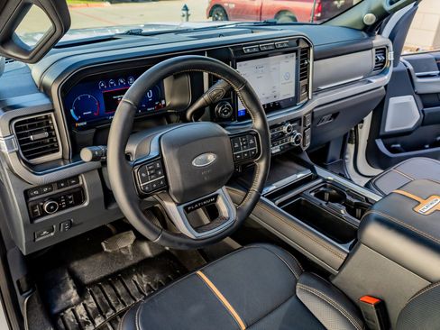 Used 2024 Ford F350 Platinum image 16