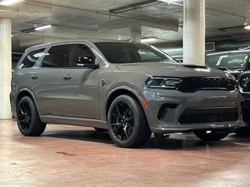 New 2026 Dodge Durango SRT Hellcat w/ Premium Group AWD/4WD image 7