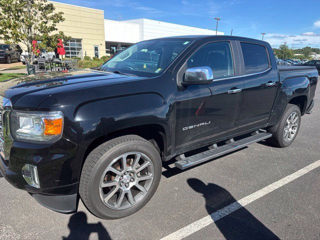 Used 2022 GMC Canyon Denali AWD/4WD image 1