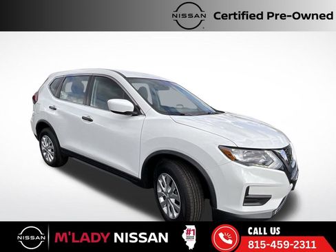 Certified 2020 Nissan Rogue S image 3