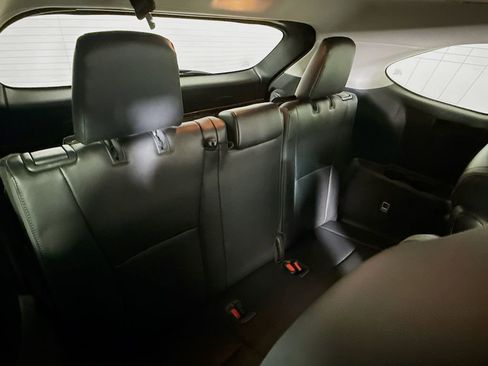 Certified 2021 Toyota Highlander Platinum image 27