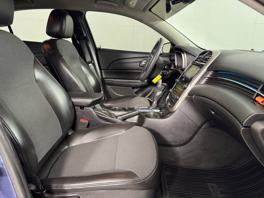 Used 2014 Chevrolet Malibu LT w/ Power Convenience Package FWD image 24