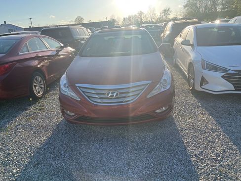 Used 2012 Hyundai Sonata SE w/ Navigation & Sunroof Pkg image 5