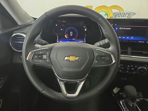 Certified 2024 Chevrolet Trax LT w/ LT Convenience Package FWD image 14